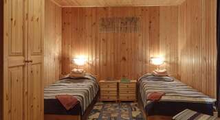 Гостиница Breeze Baza Otdiha Улейма Бюджетный двухместный номер с 2 отдельными кроватями-1